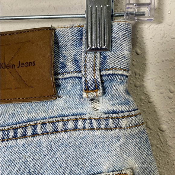 Vintage Calvin Klein Jeans USA Button Fly Easy Fit Sandblast Denim Size 7 - Picture 9 of 16